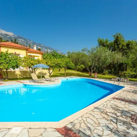 Villa Russa Dionisis