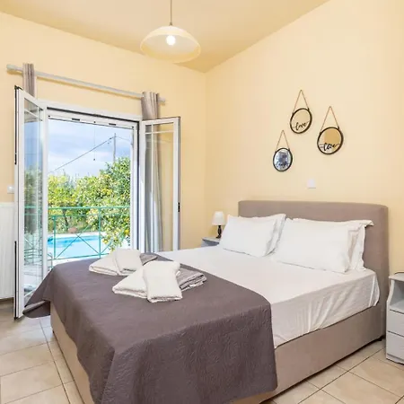 Russa Dionisis 别墅 *