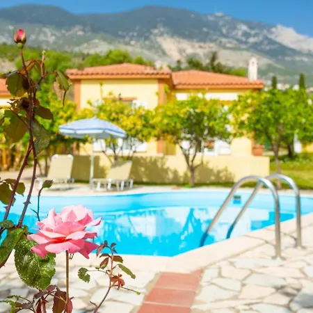 别墅 Russa Dionisis *